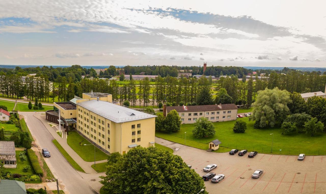 Hotel Tigra Priekuļi Exteriér fotografie