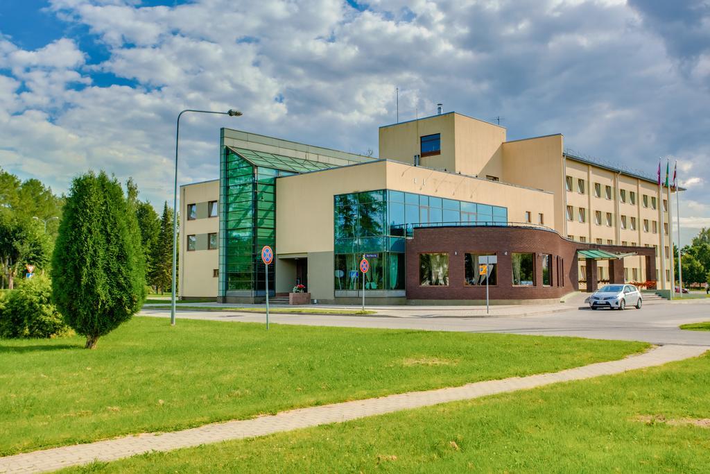 Hotel Tigra Priekuļi Exteriér fotografie