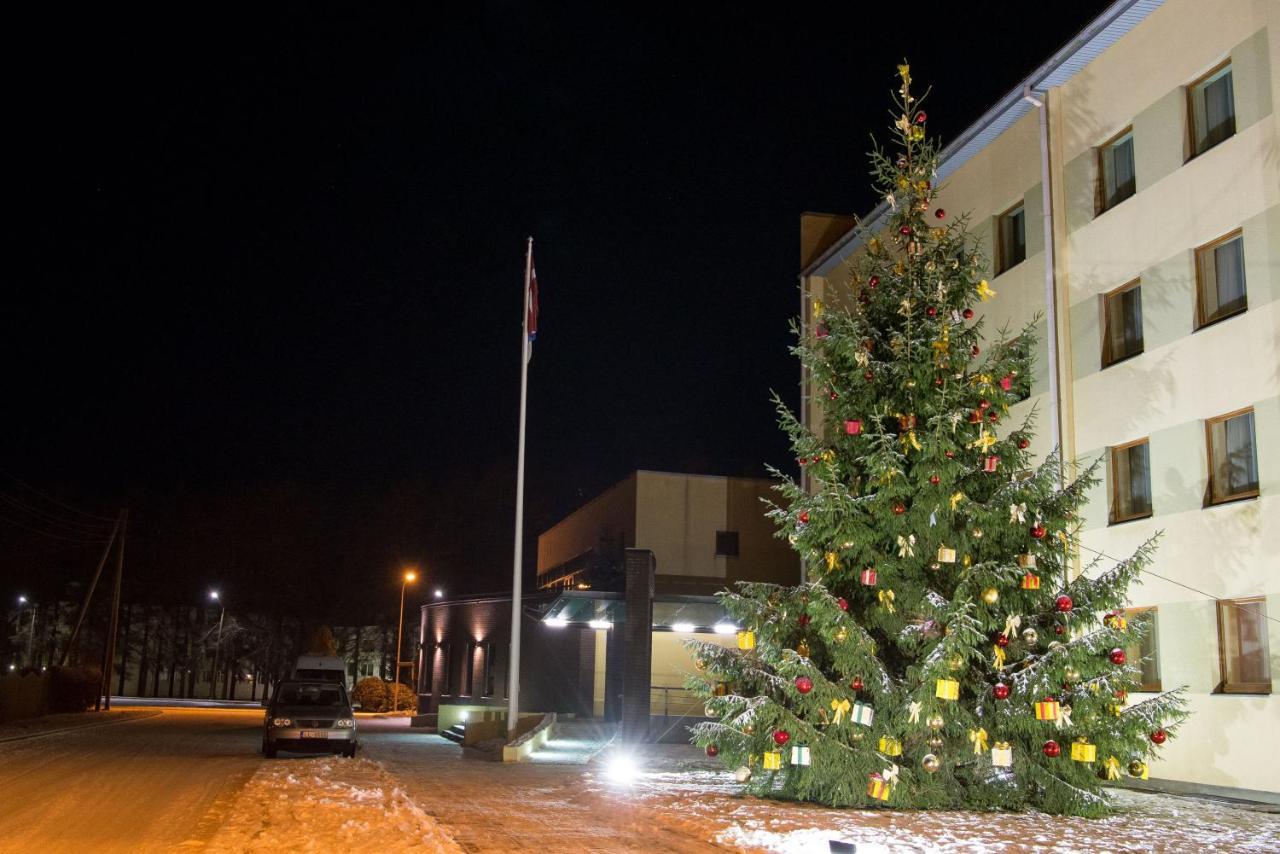 Hotel Tigra Priekuļi Exteriér fotografie