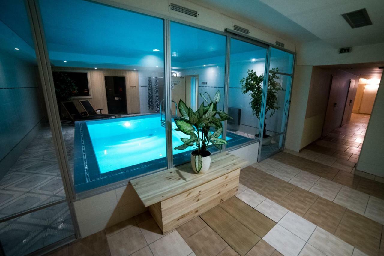 Hotel Tigra Priekuļi Exteriér fotografie