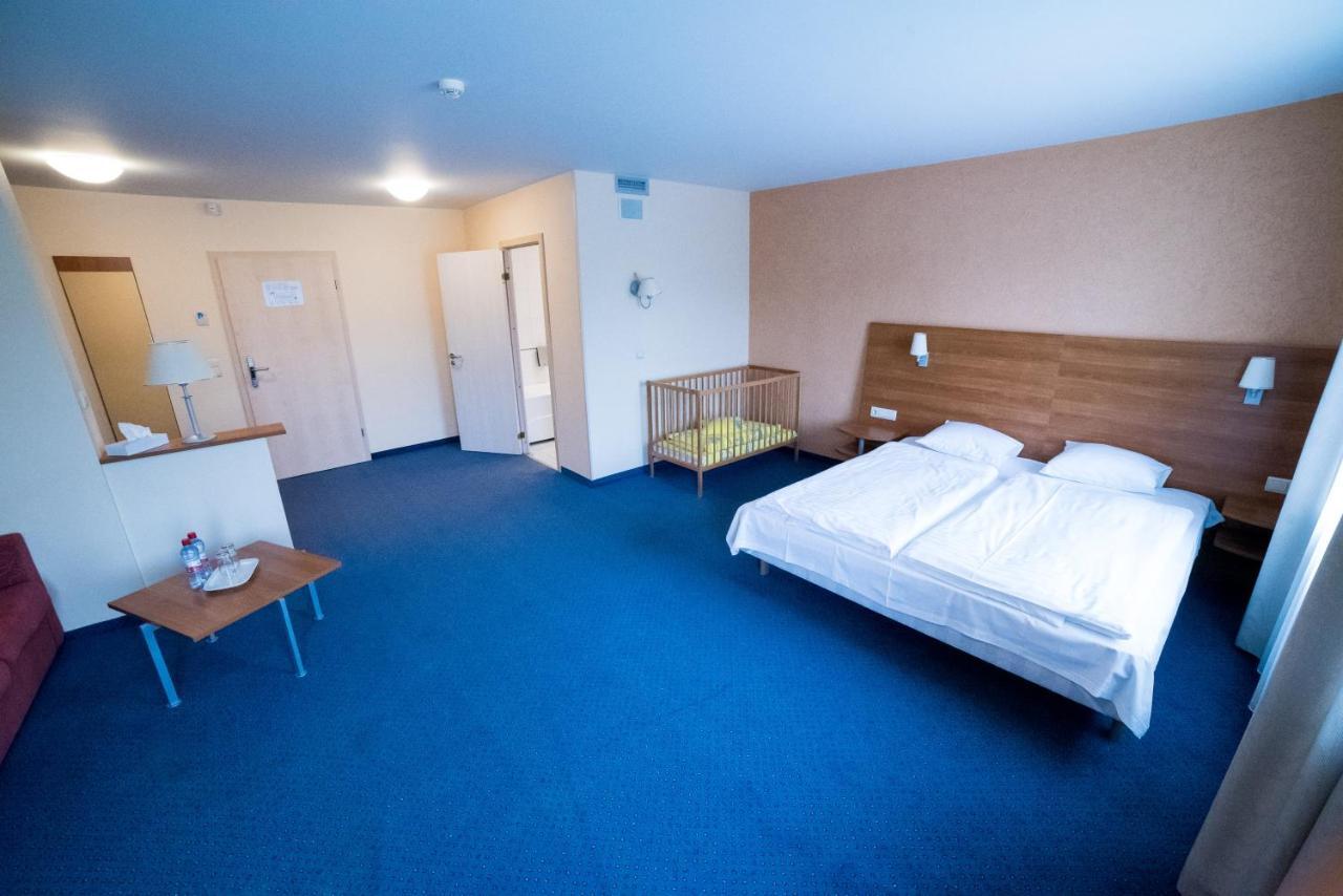 Hotel Tigra Priekuļi Exteriér fotografie